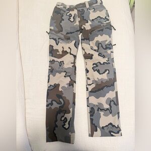 KUIU Youth Attack Pant Medium (10-12)